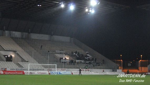 Rot-Weiss Essen vs SC Verl (1-0) (2)