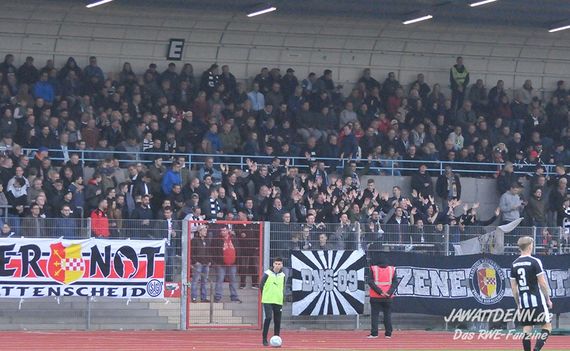 SG Wattenscheid 09 vs Rot-Weiss Essen (0-0) (6)