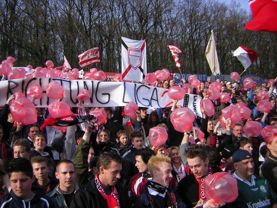 Sportfreunde Siegen vs FC Nöttingen (4-0) (2)