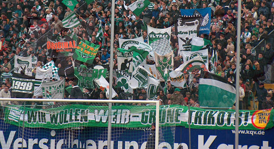 SpVgg Fürth vs Rot-Weiss Essen (3-2) (1)