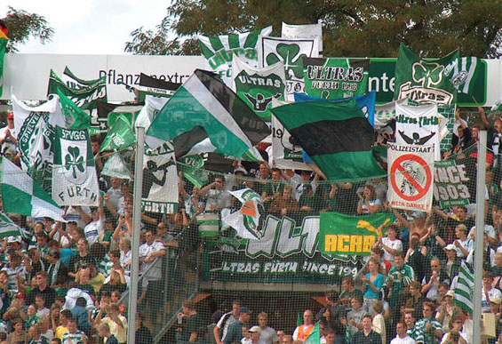 SpVgg Fürth vs FC Erzgebirge Aue (1-0) (2)