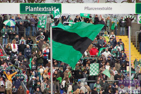 SpVgg Fürth vs FC Erzgebirge Aue (2-1) (2)