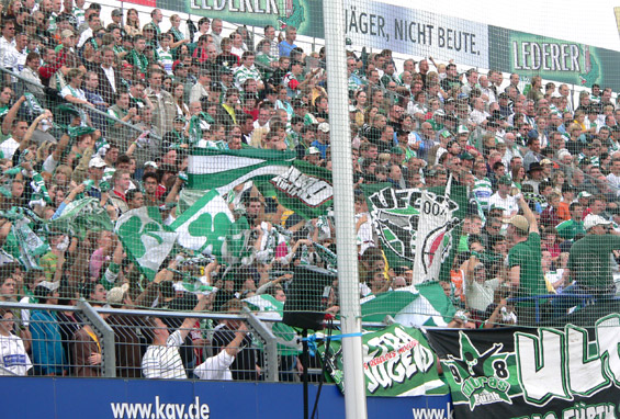 SpVgg Fürth vs Wacker Burghausen (4-1) (1)