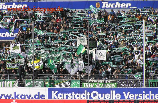 SpVgg Fürth vs 1. FC Kaiserslautern (0-1) (10)