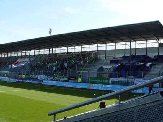 SV Wehen Wiesbaden vs SpVgg Fürth (1-1) (1)