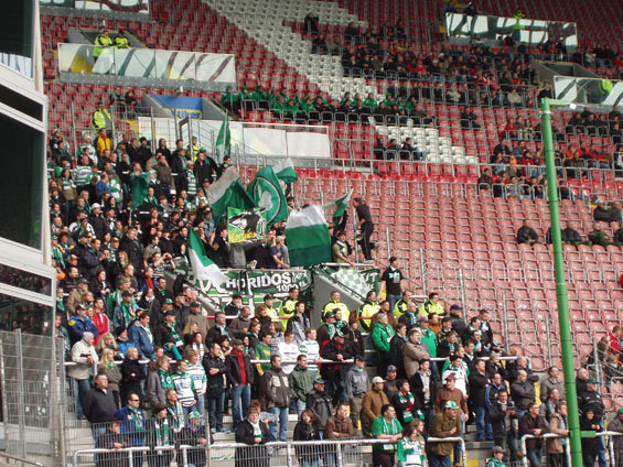 1. FC Kaiserslautern vs SpVgg Fürth (1-2) (9)