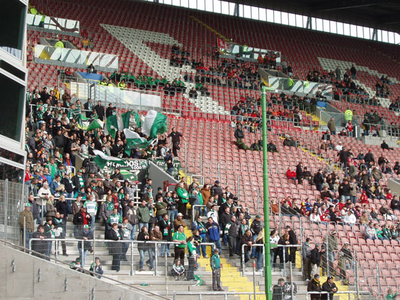 1. FC Kaiserslautern vs SpVgg Fürth (1-2) (11)
