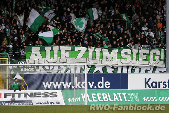 SpVgg Fürth vs Rot-Weiß Oberhausen (3-1) (7)