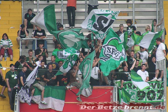 1. FC Kaiserlsautern vs SpVgg Fürth (2-1) (2)