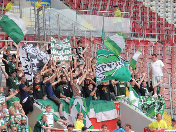 1. FC Kaiserlsautern vs SpVgg Fürth (2-1) (9)