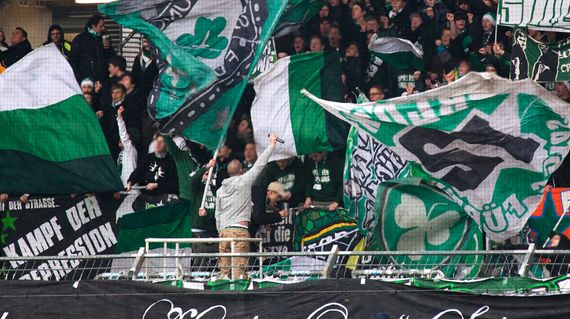 SpVgg Fürth vs FC Energie Cottbus (3-1) (14)
