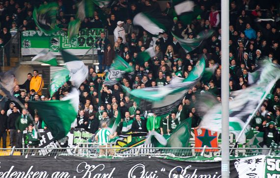 SpVgg Fürth vs FC Energie Cottbus (3-1) (15)