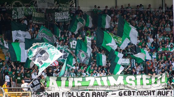 SpVgg Fürth vs DSC Arminia Bielefeld (1-0) (7)