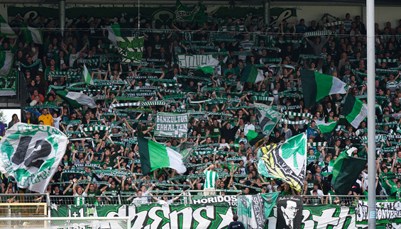 SpVgg Fürth vs Fortuna Düsseldorf (1-1) (10)