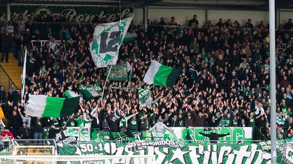SpVgg Fürth vs FC Hansa Rostock (3-0) (9)