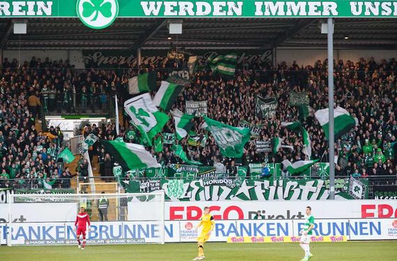 SpVgg Fürth vs TSV Alemannia Aachen (1-0) (2)