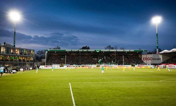 SpVgg Fürth vs TSV Alemannia Aachen (1-0) (7)
