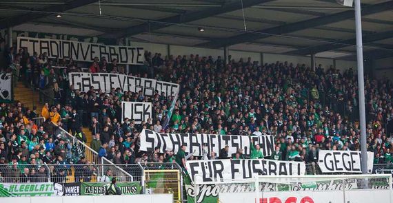 SpVgg Fürth vs FC Energie Cottbus (3-0) (1)