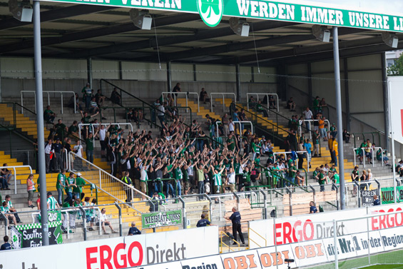SpVgg Fürth vs Dynamo Dresden (1-0) (19)