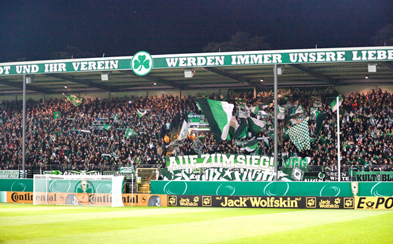 SpVgg Fürth vs SC Paderborn (4-0) (2)