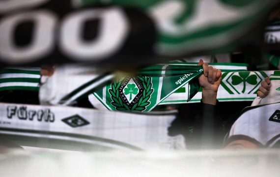 SpVgg Fürth vs VfB Stuttgart (0-1) (1)