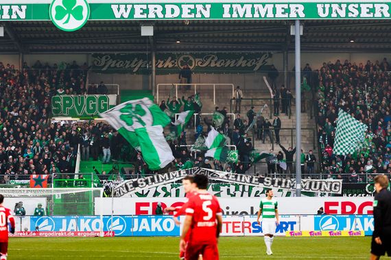 SpVgg Fürth vs VfB Stuttgart (0-1) (8)