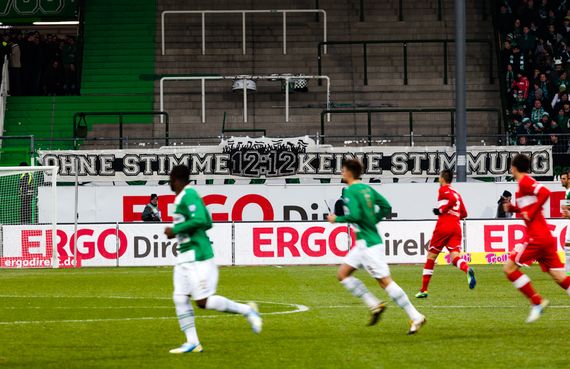 SpVgg Fürth vs VfB Stuttgart (0-1) (10)