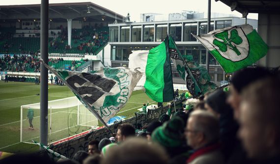 SpVgg Fürth vs VfL Wolfsburg (0-1) (2)