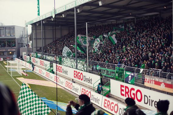 SpVgg Fürth vs VfL Wolfsburg (0-1) (9)
