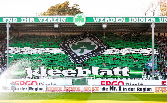 SpVgg Fürth vs FC Schalke 04 (0-2) (5)