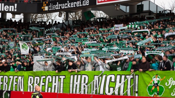 1. FC Nürnberg vs SpVgg Fürth (0-1) (13)