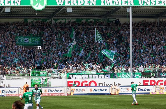 SpVgg Fürth vs DSC Arminia Bielefeld (2-0) (16)
