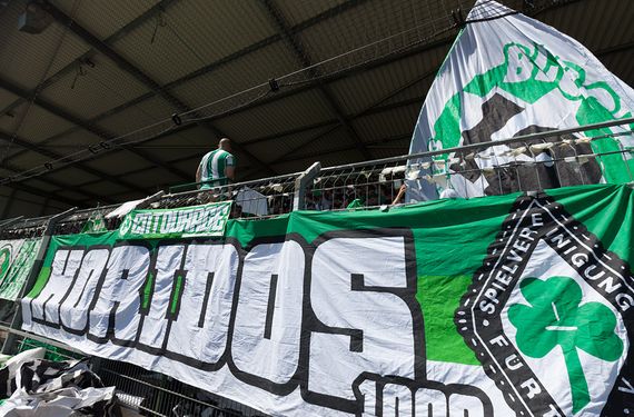 SpVgg Fürth vs DSC Arminia Bielefeld (2-0) (23)