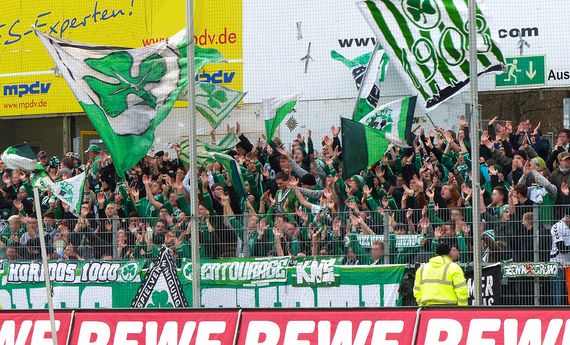 SV Sandhausen vs SpVgg Fürth (1-3) (8)