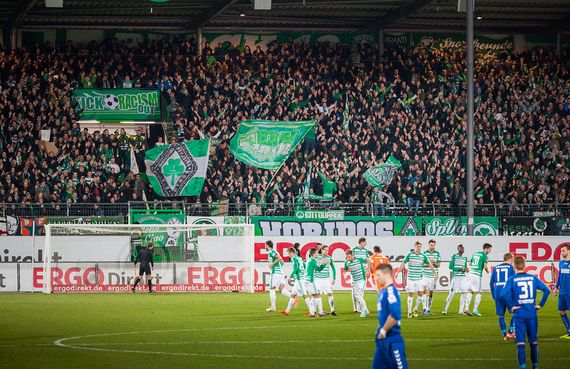 SpVgg Fürth vs Karlsruher SC (1-1) (8)