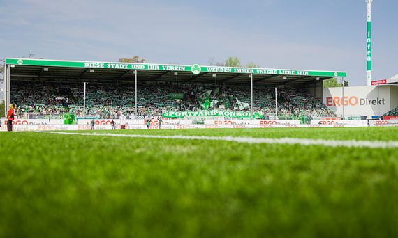 SpVgg Fürth vs FC Erzgebirge Aue (2-1) (2)