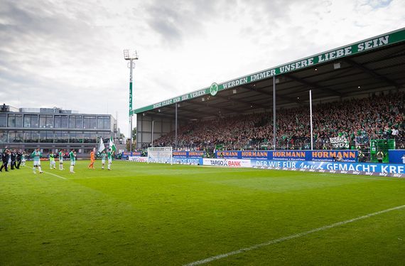 SpVgg Fürth vs Hamburger SV (1-1) (17)