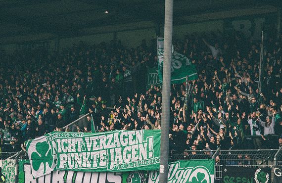SpVgg Fürth vs Fortuna Düsseldorf (3-0) (3)