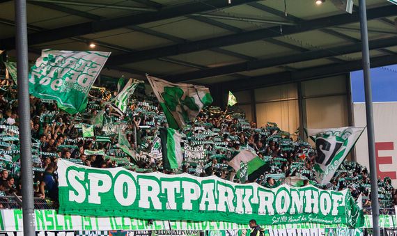 SpVgg Fürth vs FC St. Pauli (3-0) (8)