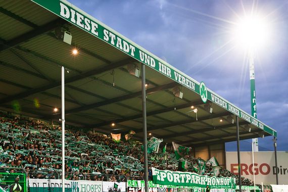 SpVgg Fürth vs FC St. Pauli (3-0) (10)