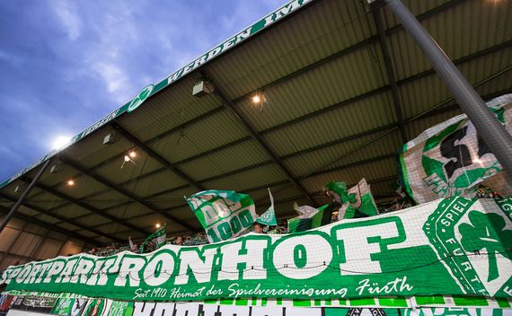 SpVgg Fürth vs FC St. Pauli (3-0) (12)