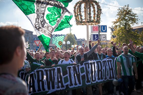 SpVgg Fürth vs FC Erzgebirge Aue (2-0) (2)