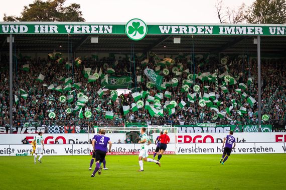 SpVgg Fürth vs FC Erzgebirge Aue (2-0) (19)
