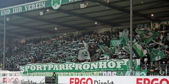 SpVgg Fürth vs 1. FC Kaiserslautern (2-4) (1)