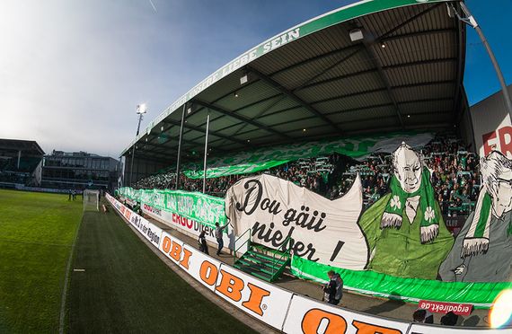 SpVgg Fürth vs FC St. Pauli (0-2) (7)