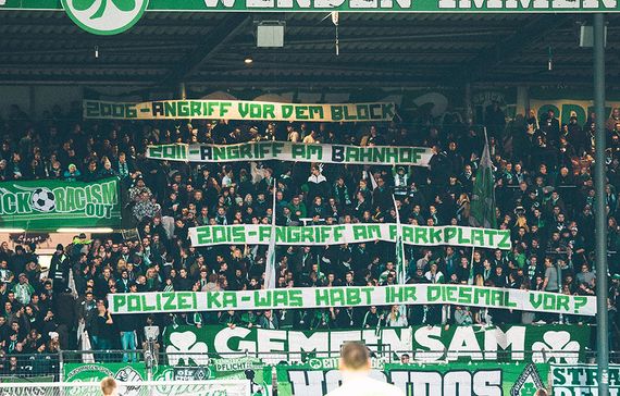 SpVgg Fürth vs DSC Arminia Bielefeld (2-1) (8)