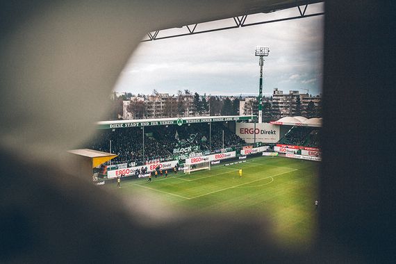 SpVgg Fürth vs FC St. Pauli (0-2) (5)