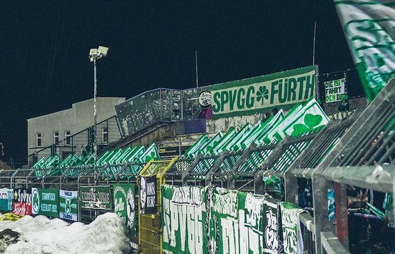 FC Erzgebirge Aue vs SpVgg Fürth (0-0) (13)