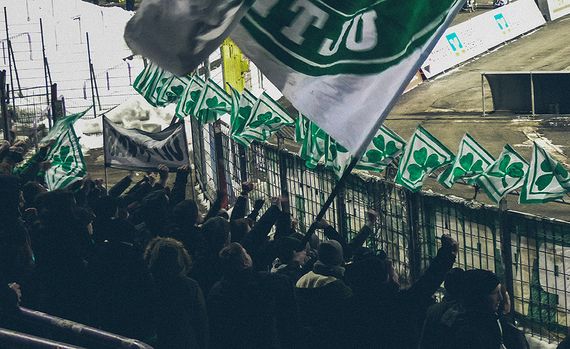 FC Erzgebirge Aue vs SpVgg Fürth (0-0) (18)