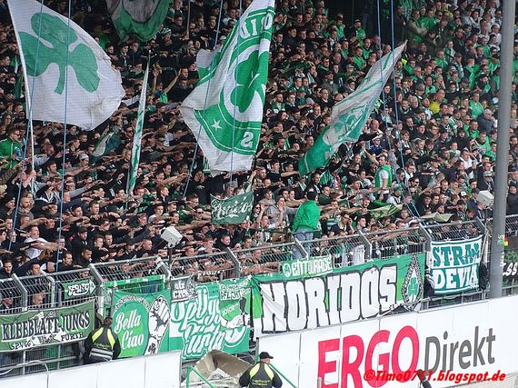 SpVgg Fürth vs 1. FC Nürnberg (1-0) (10)